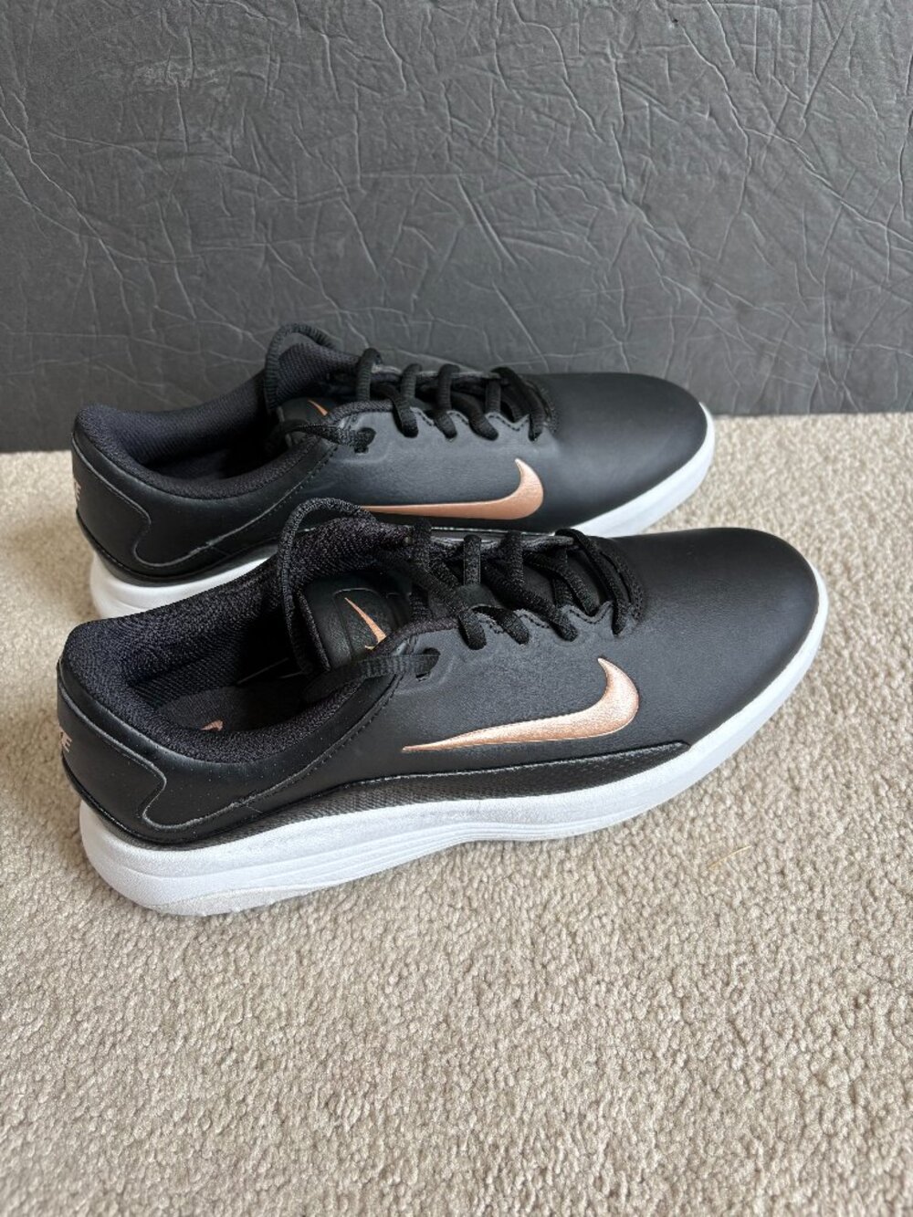 Nike Vapor Women's Golf Shoes Size 9.5 Black Gold AQ2324-001